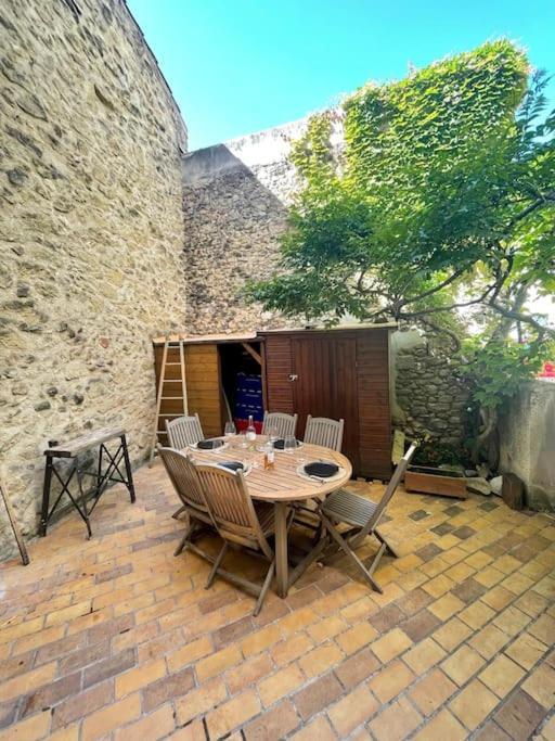 Charmante Maison De Village Au Pied Du Luberon Cabrieres-d'Aigues エクステリア 写真